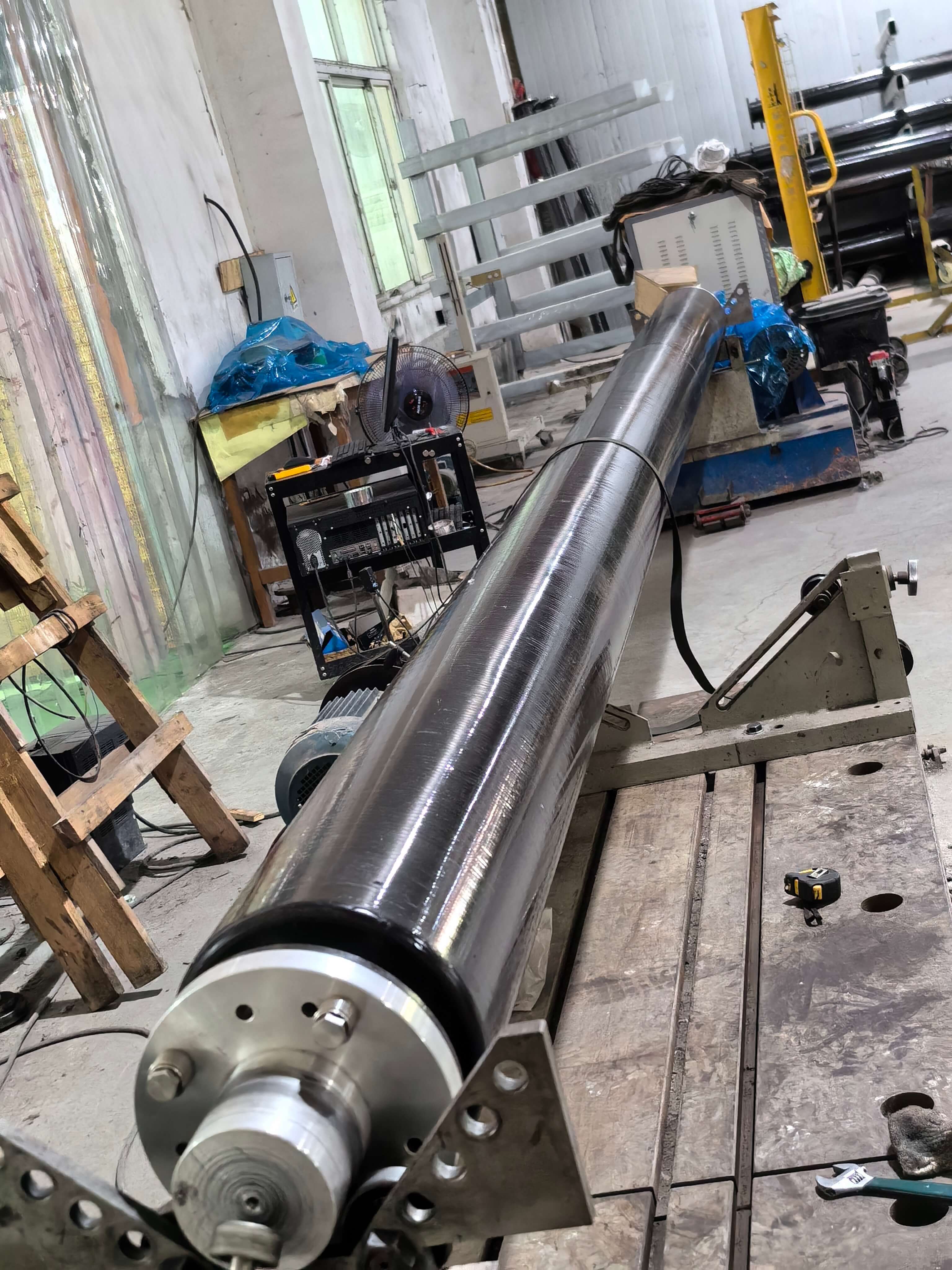 Extra-long carbon fiber drive shaft