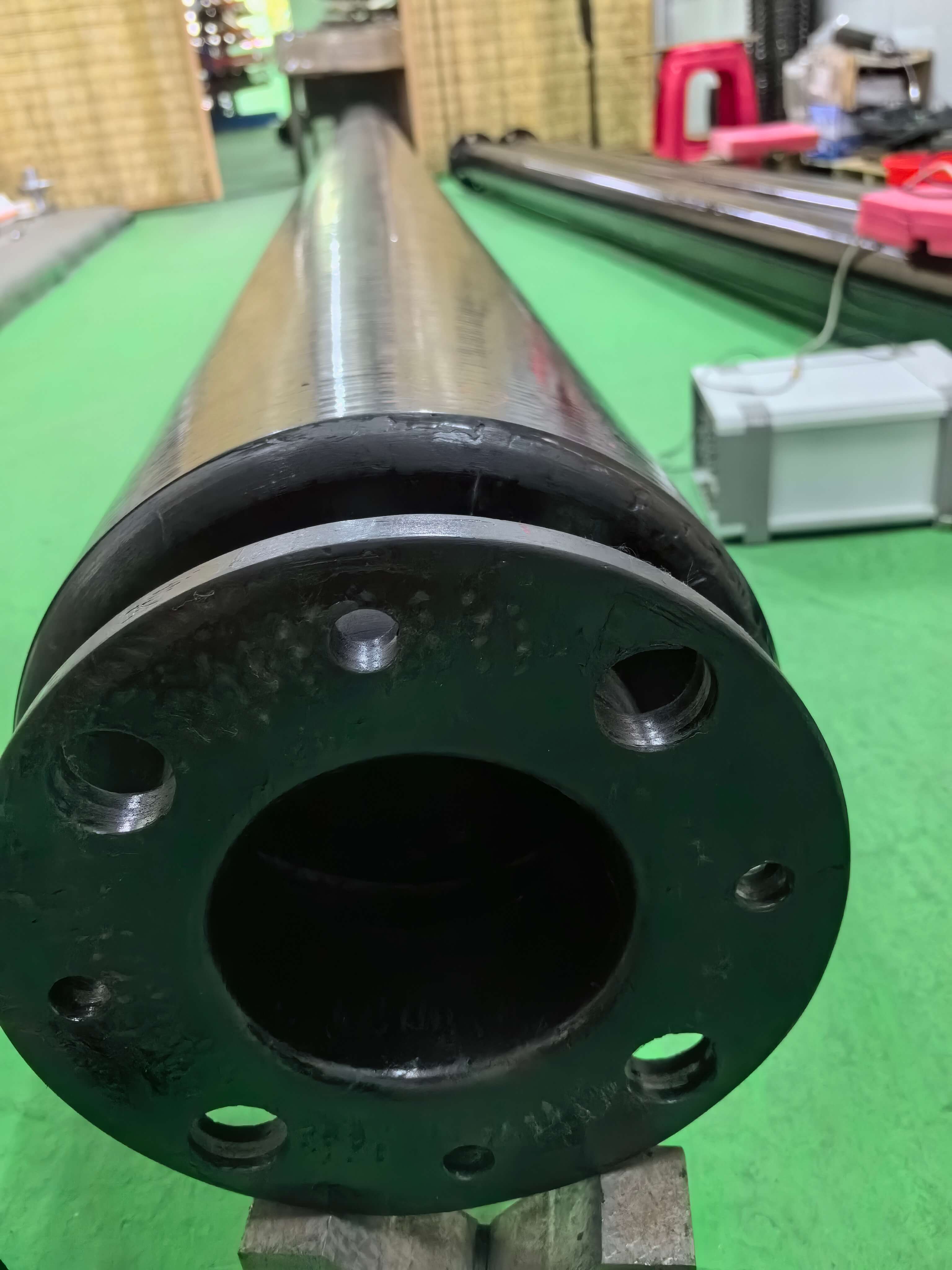 Extra-long carbon fiber drive shaft